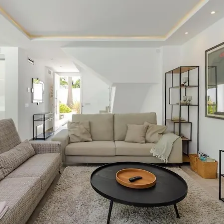 דירה With Private Pool Nueva Andalucia